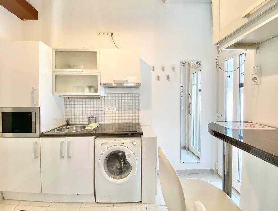 Stay Cool! Apartment With Sauna And Private Garden Budapest Exteriör bild