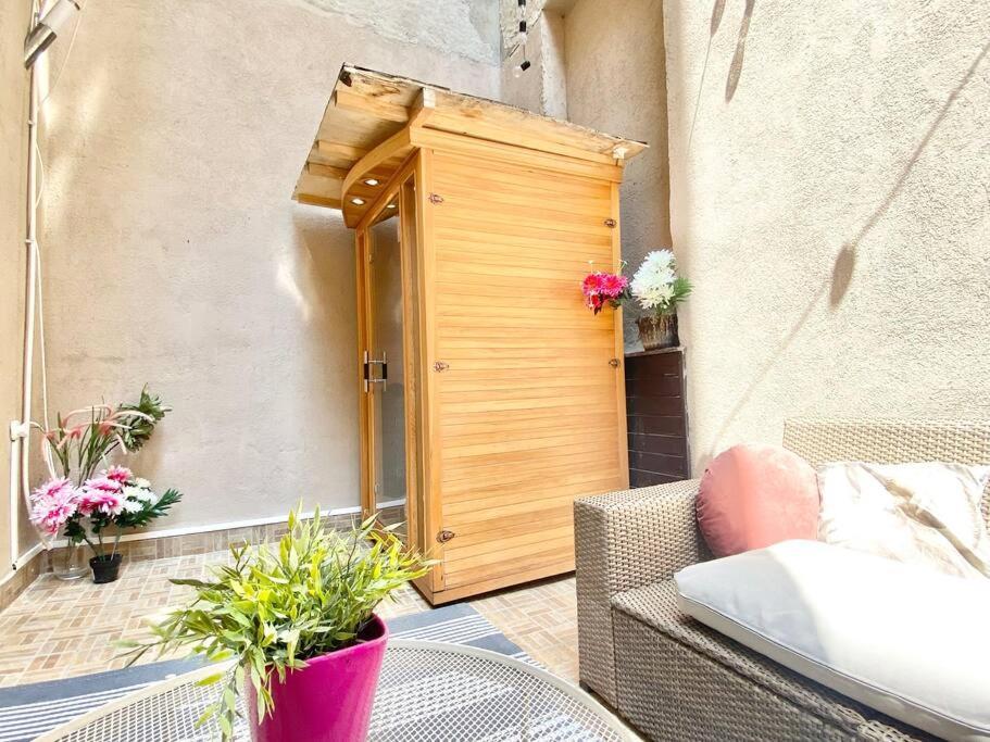 Stay Cool! Apartment With Sauna And Private Garden Budapest Exteriör bild